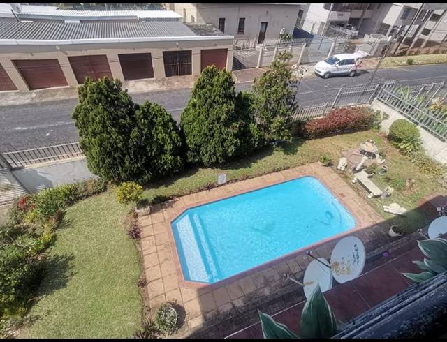 1 BEDROOM APARTMENT FOR SALE IN MARGATE BEACH